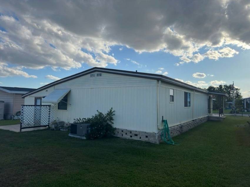 158 Palmetto Drive a Haines City, FL Mobile or Manufactured Home for Sale